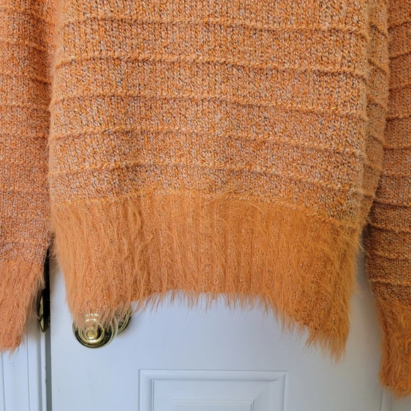 Solitaire Orange Pullover Mock Neck Sweater Eyelash Hem Textured Knit Size M - Picture 5 of 12